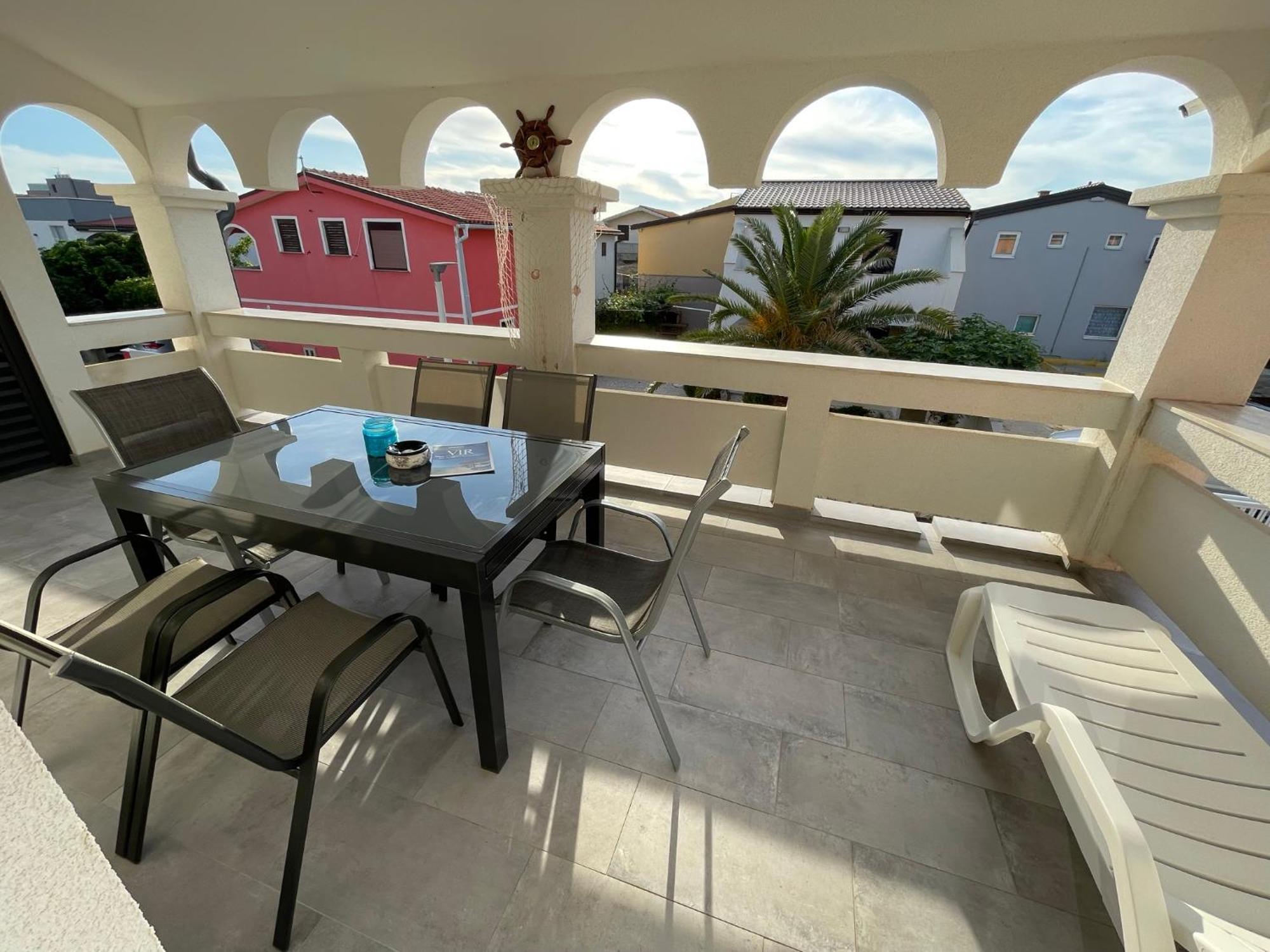Apartmenthouse Ines วีร์ ภายนอก รูปภาพ